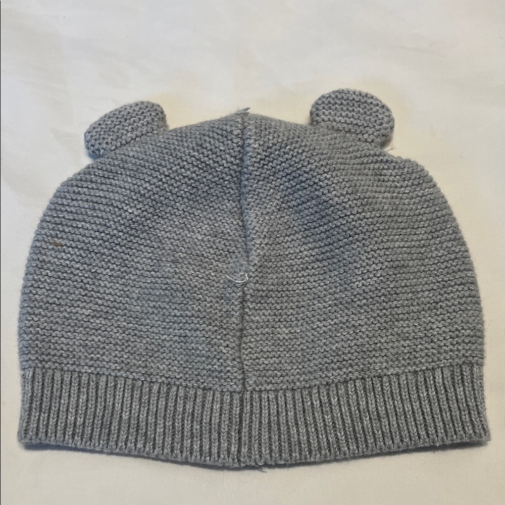“Bundle 10/$13” carters 12m Gray Knitted baby boy girl hat Beanie with Ears - Picture 3 of 3
